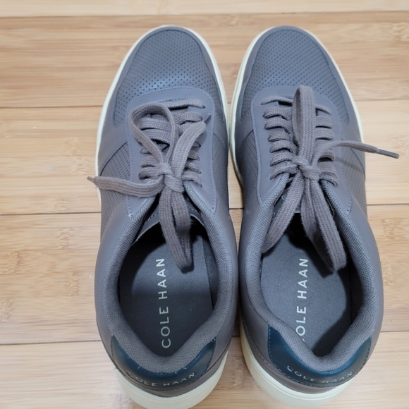 Cole Haan Shoes Leather & Suede Grand Crosscourt Modern Perf Sneaker mens size 8 - Picture 4 of 5